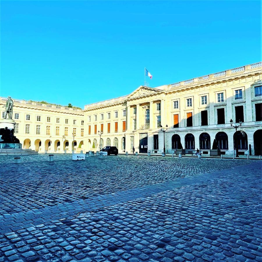Studio Proche Hyper-Centre Avenue Jean Jaures Reims Apartment Exterior photo